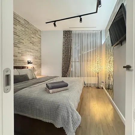 Apartment New Design In At Solomon De Dendrarium